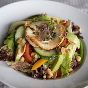 NATI-Salat mit Ziegenkäse